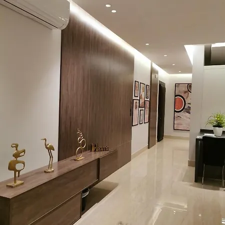 شقة راقية بثلاث غرف نوم ودخول ذاتي Riyadh Exterior photo