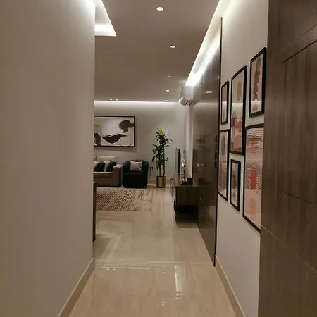 شقة راقية بثلاث غرف نوم ودخول ذاتي Riyadh Exterior photo